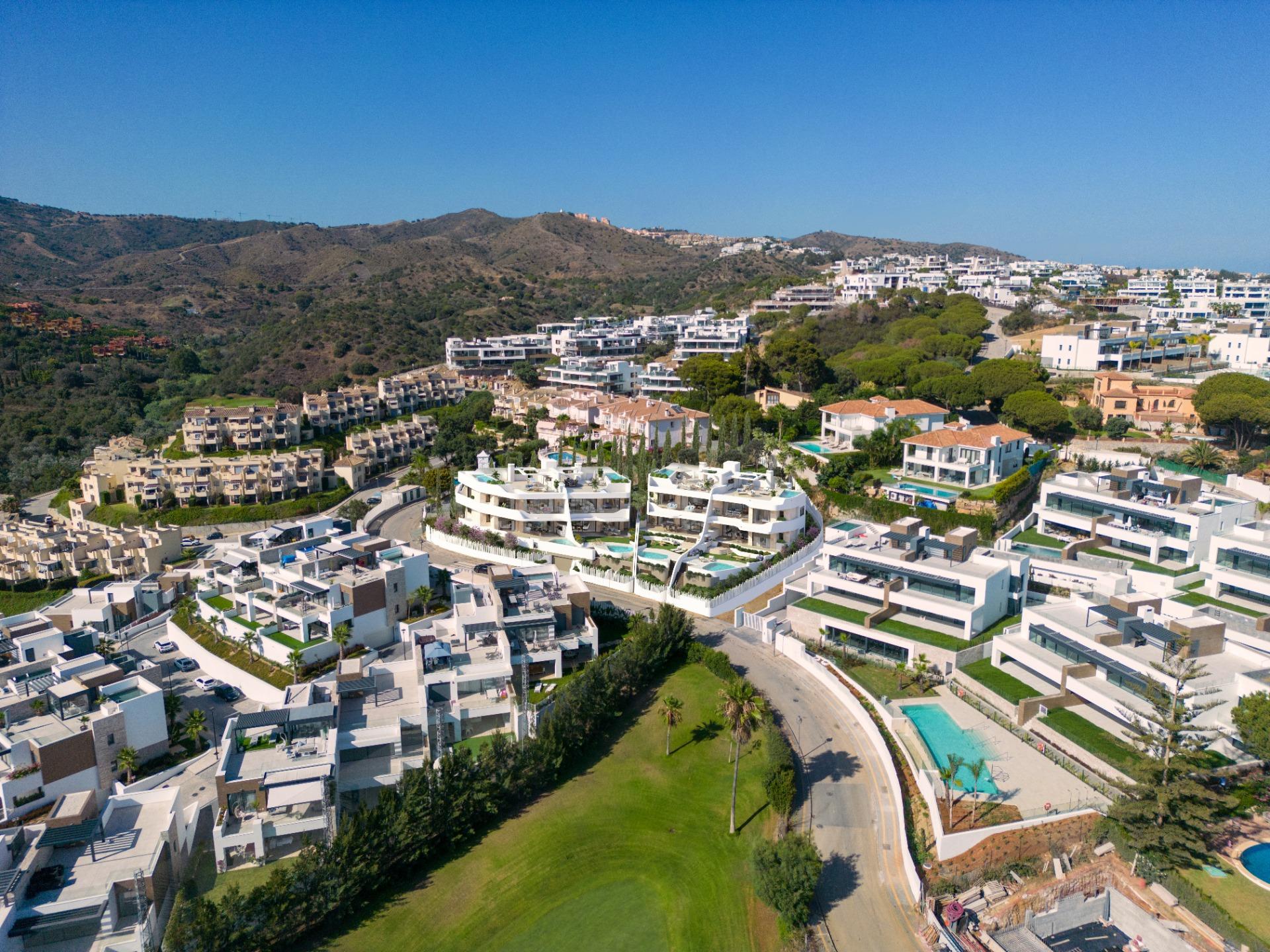 3 Bedroom Townhouse in Marbella - Photo 7