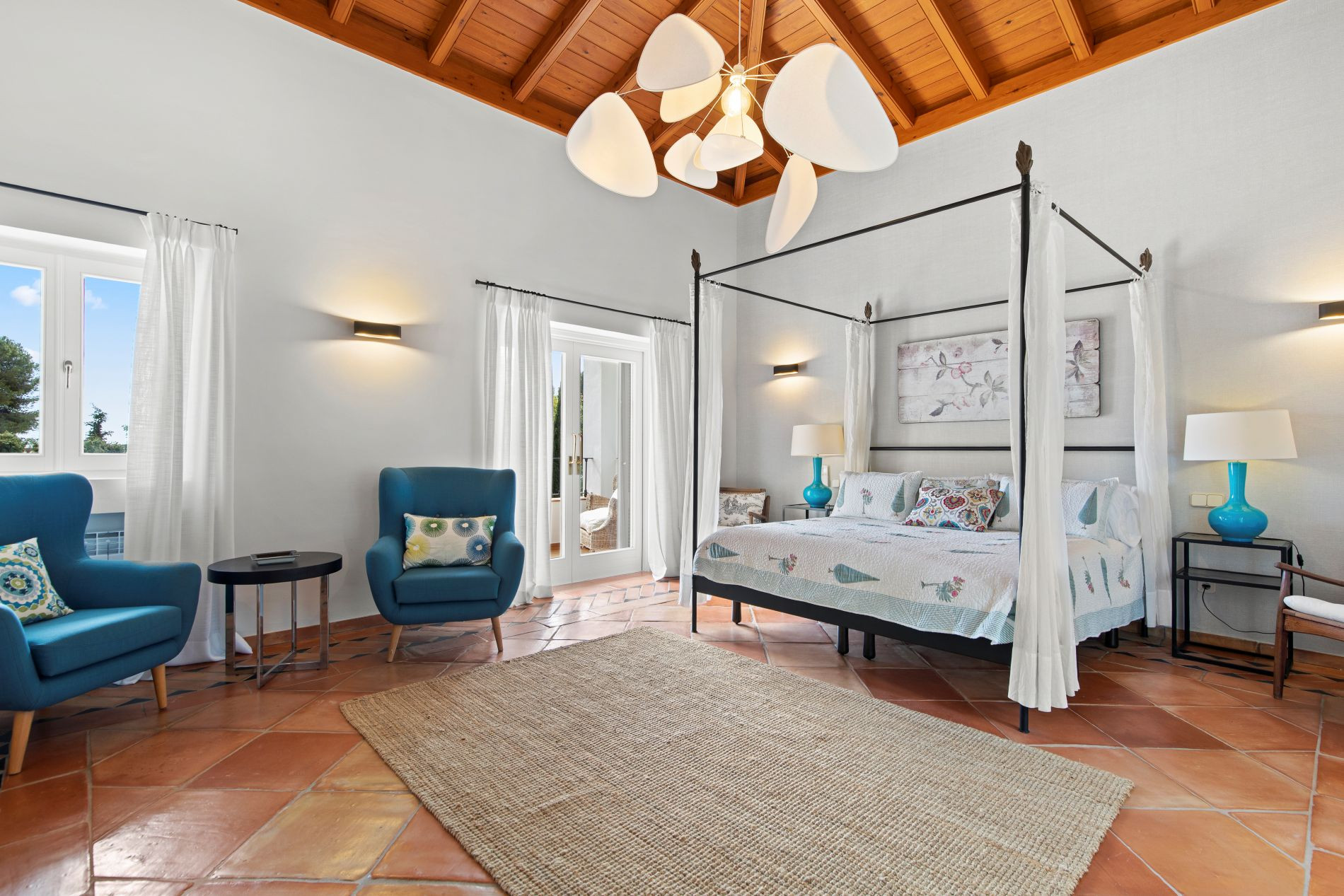 5 Bedroom Villa in Marbella - Photo 44
