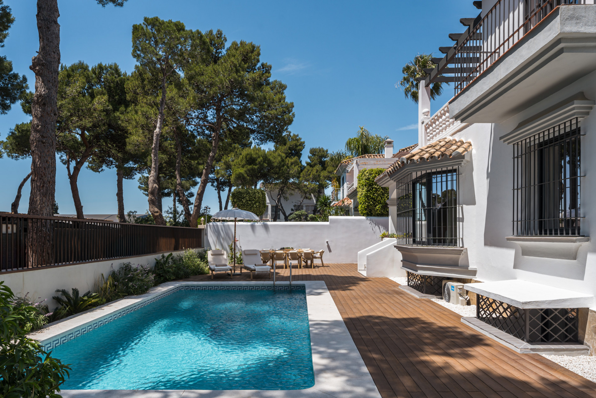 6 Bedroom Villa in Marbella - Photo 6