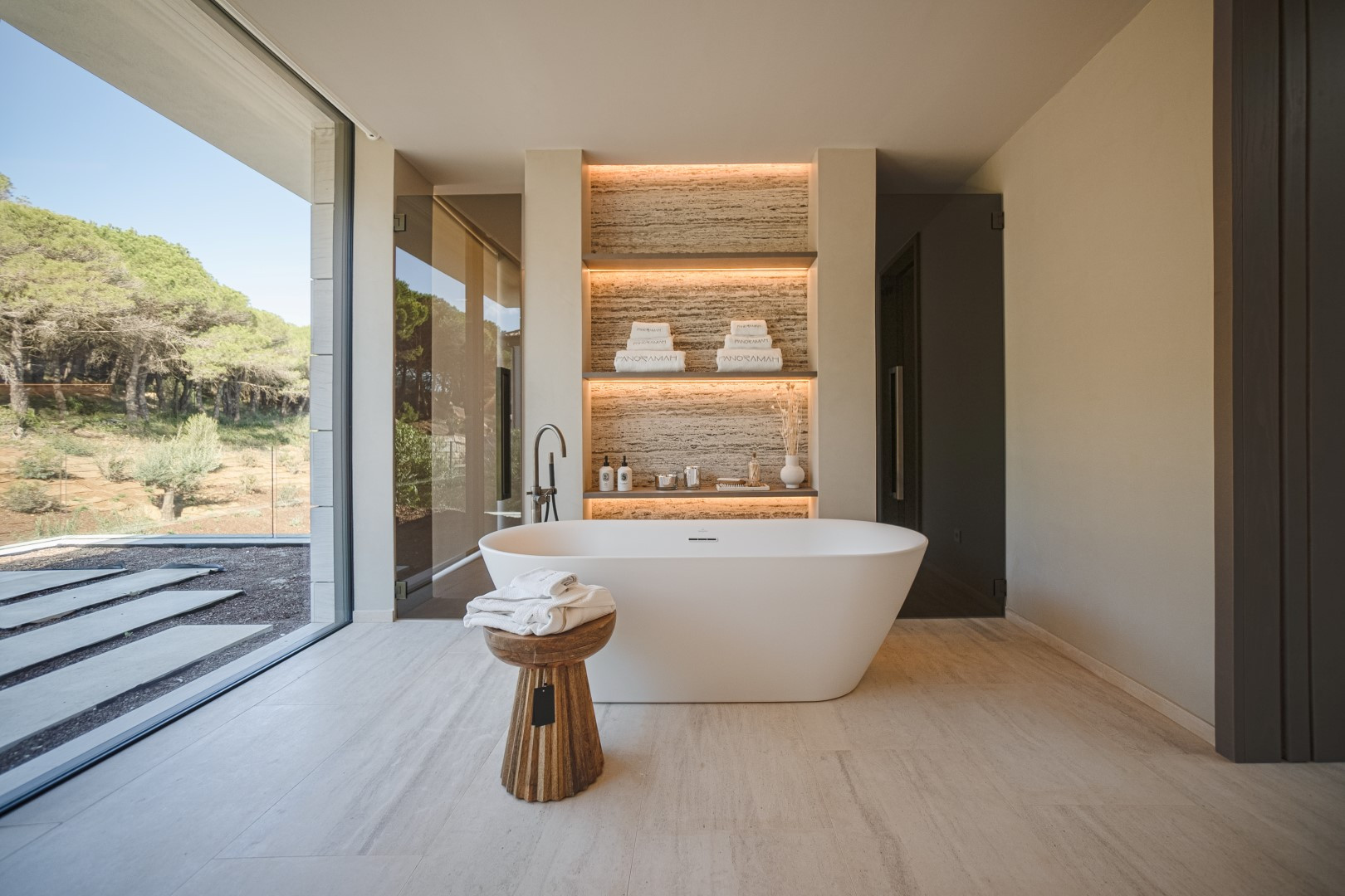 6 Bedroom Villa in Sotogrande - Photo 10