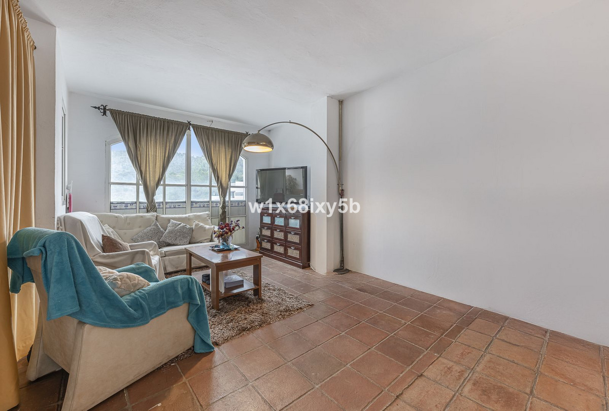 1 Bedroom Townhouse in Benahavís - Photo 38