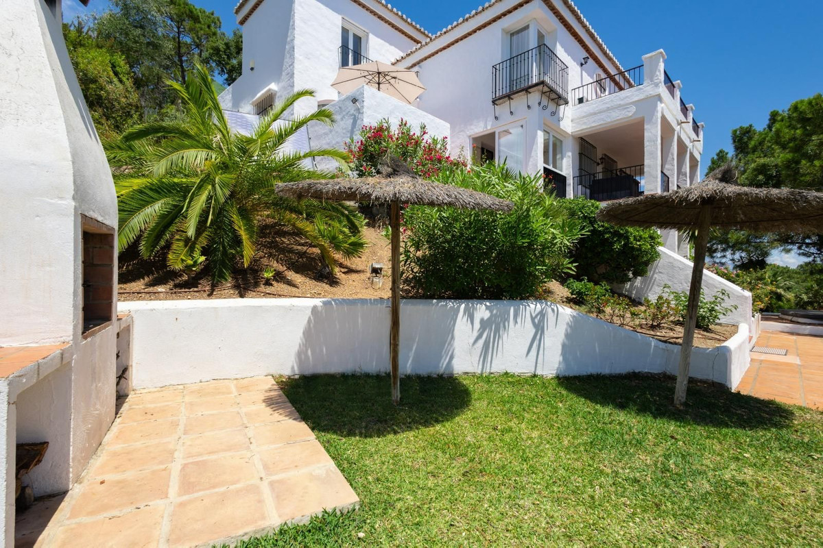 3 Bedroom Villa in Estepona - Photo 25
