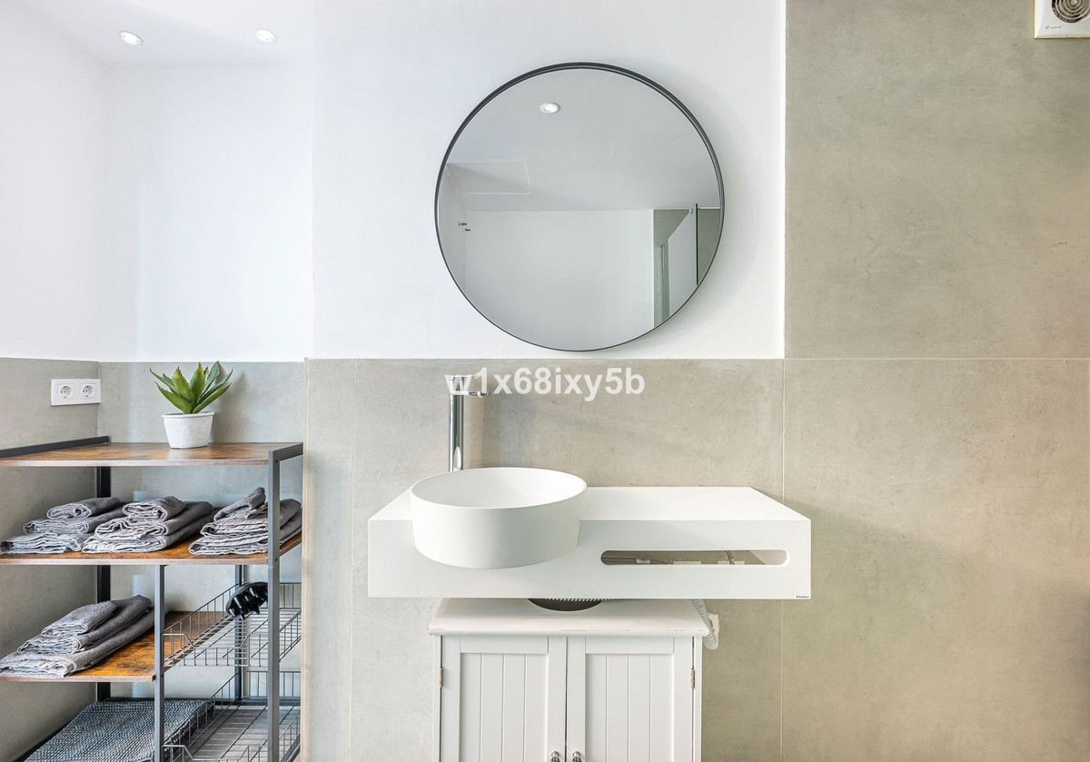2 Bedroom Apartment in Marbella - Foto 10
