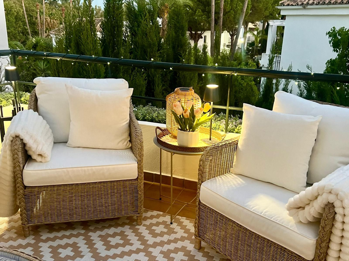 2 Bedroom Apartment in Marbella - Photo 16