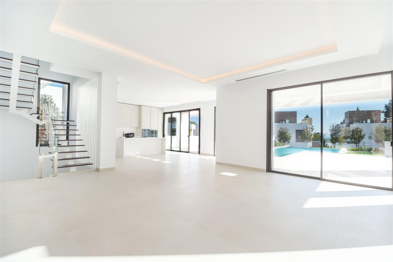 4 Bedroom Villa in Marbella - Foto 8
