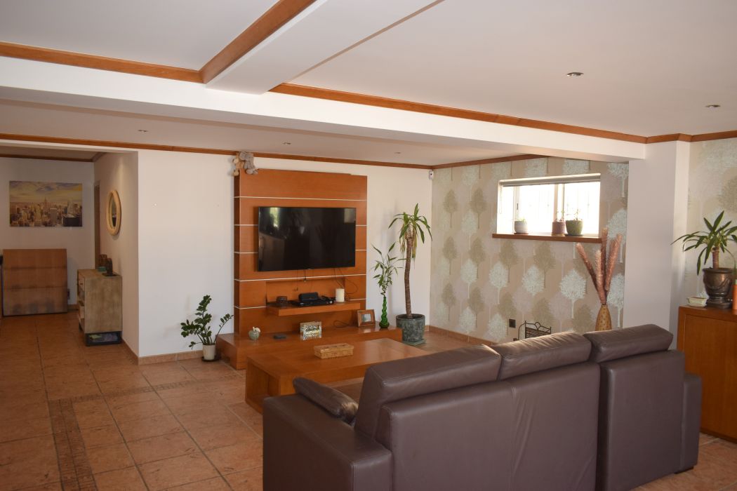 3-bedroom villa in Spain – Photo 17