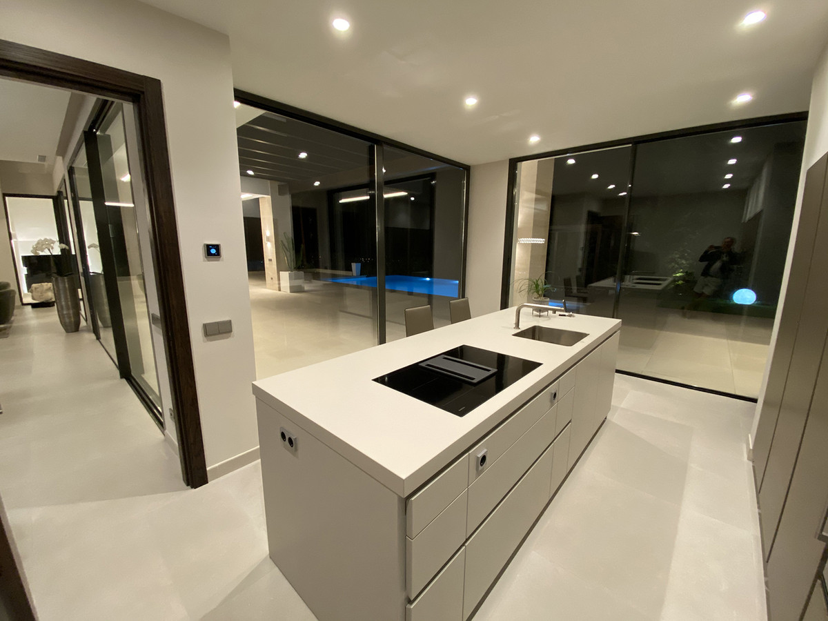 6 Bedroom Villa in Benahavís - Foto 45