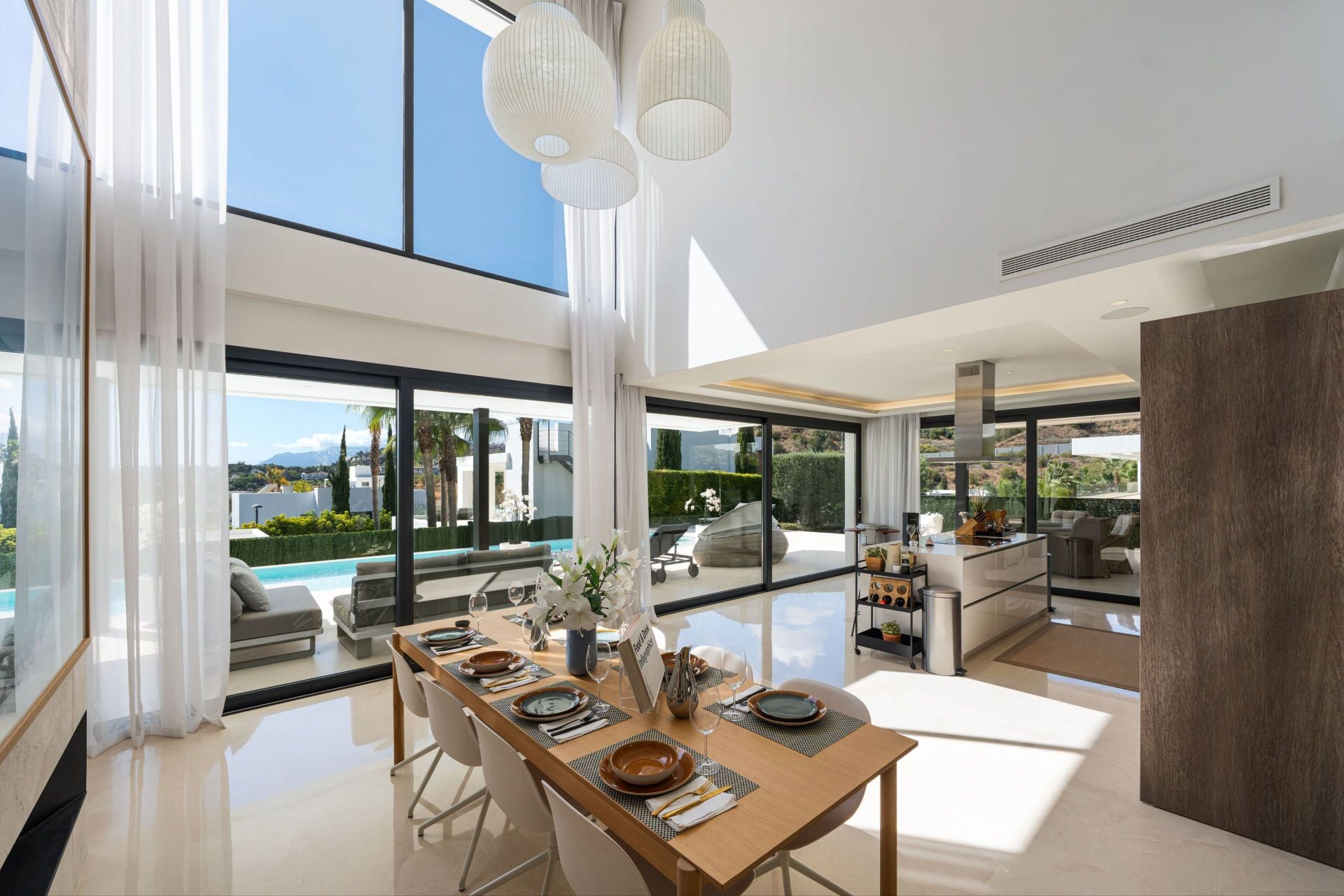 5 Bedroom Villa in Marbella - Photo 13