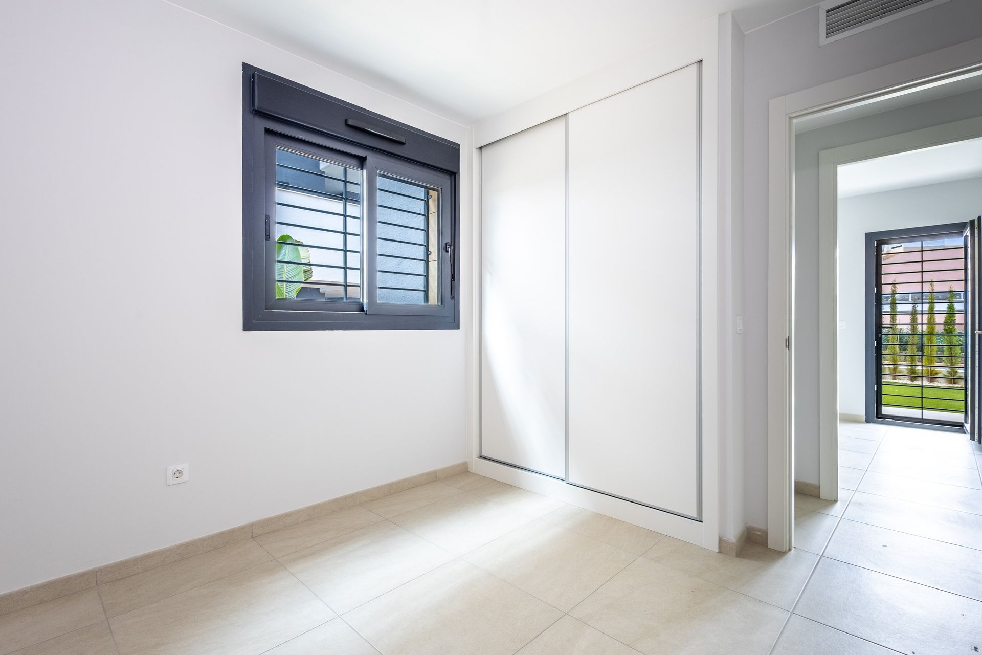 Apartamento com 3 quartos com piscina em Alicante, Espanha – Foto 17