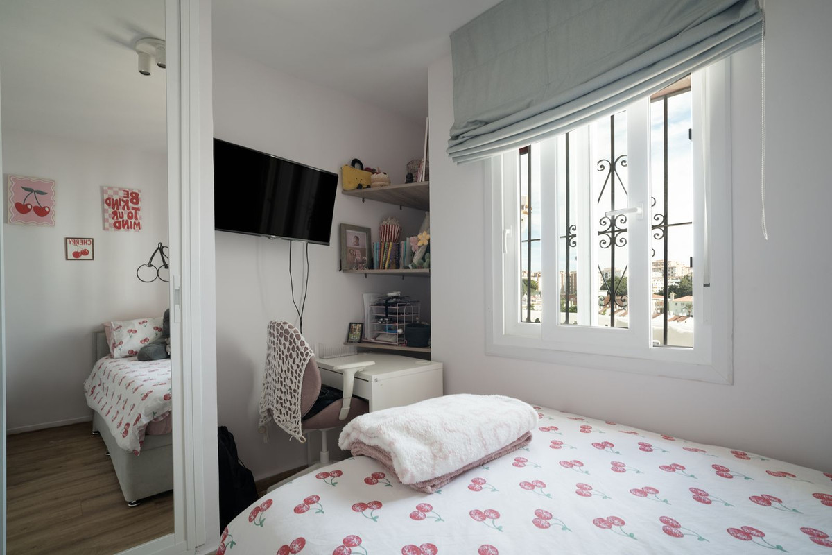 Moradia com 5 quartos com vista mar em Málaga, Espanha – Foto 24