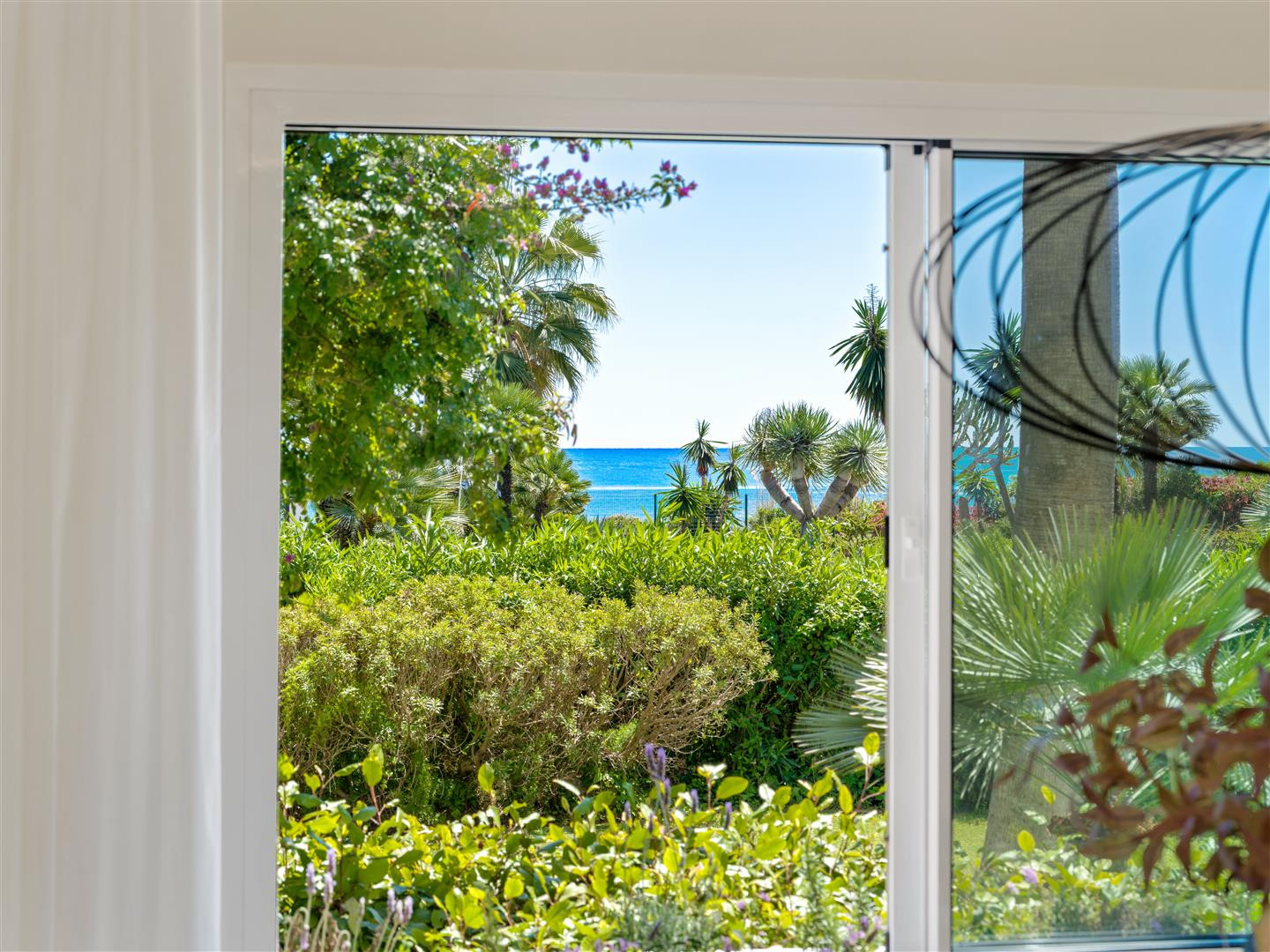 3 Bedroom Apartment in Estepona - Foto 25
