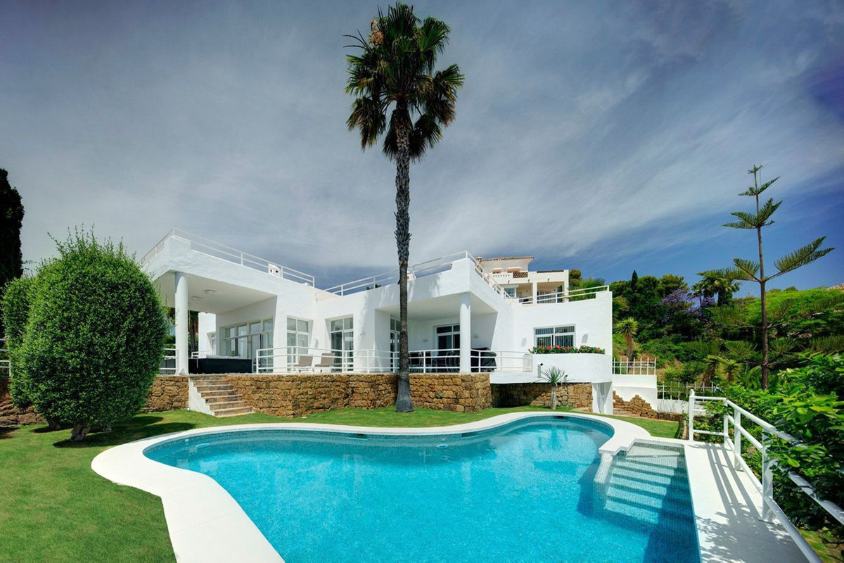 5 Bedroom Villa in Benahavís - Foto 3