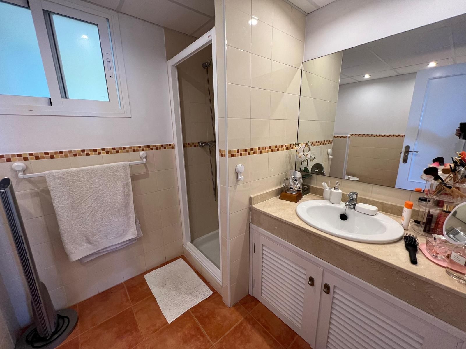 2 Bedroom Apartment in Mijas - Photo 13