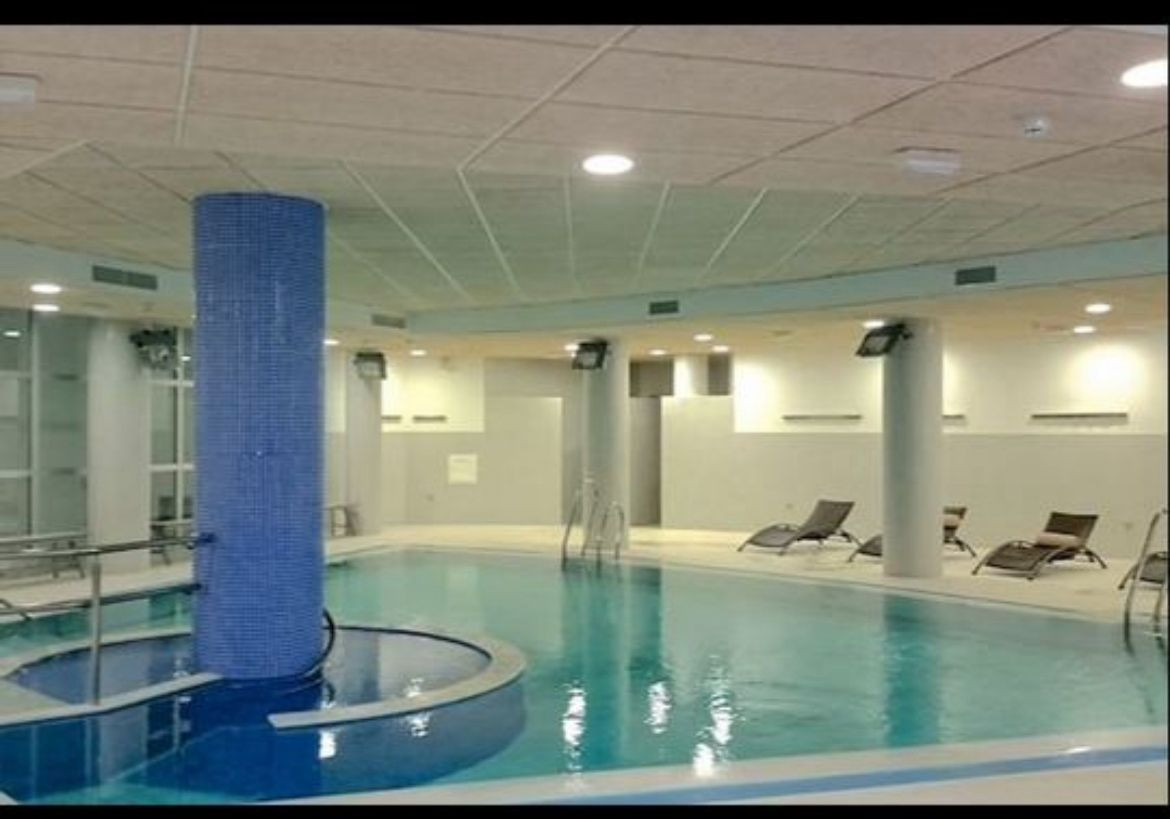 2 Bedroom Apartment in Estepona - Photo 24