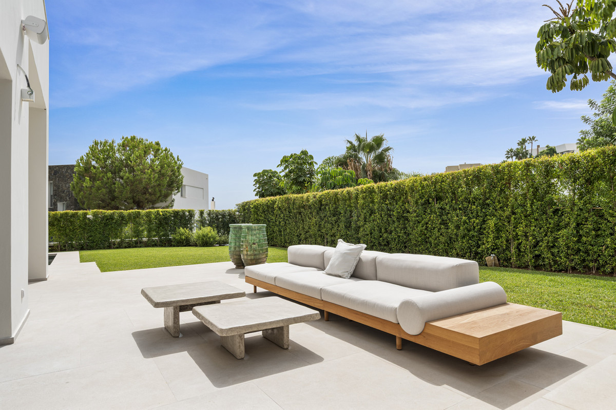 4 Bedroom Villa in Benahavís - Фото 20