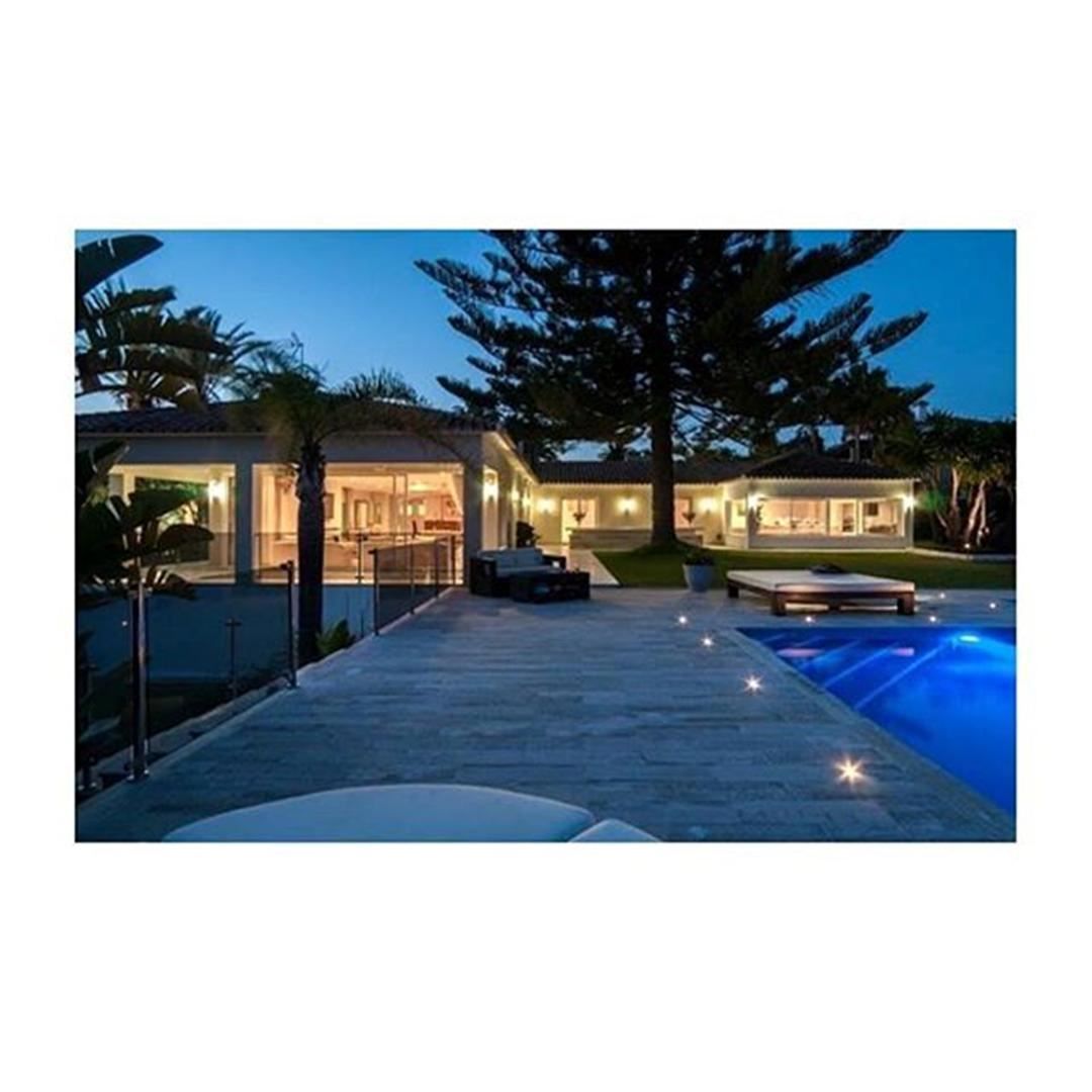 8 Bedroom Villa in Marbella - Photo 22