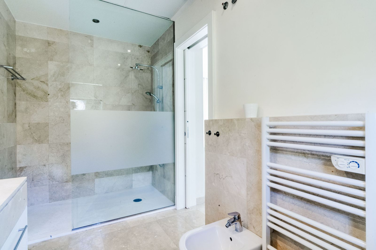 3 Bedroom Villa in San Pedro de Alcántara - Foto 24