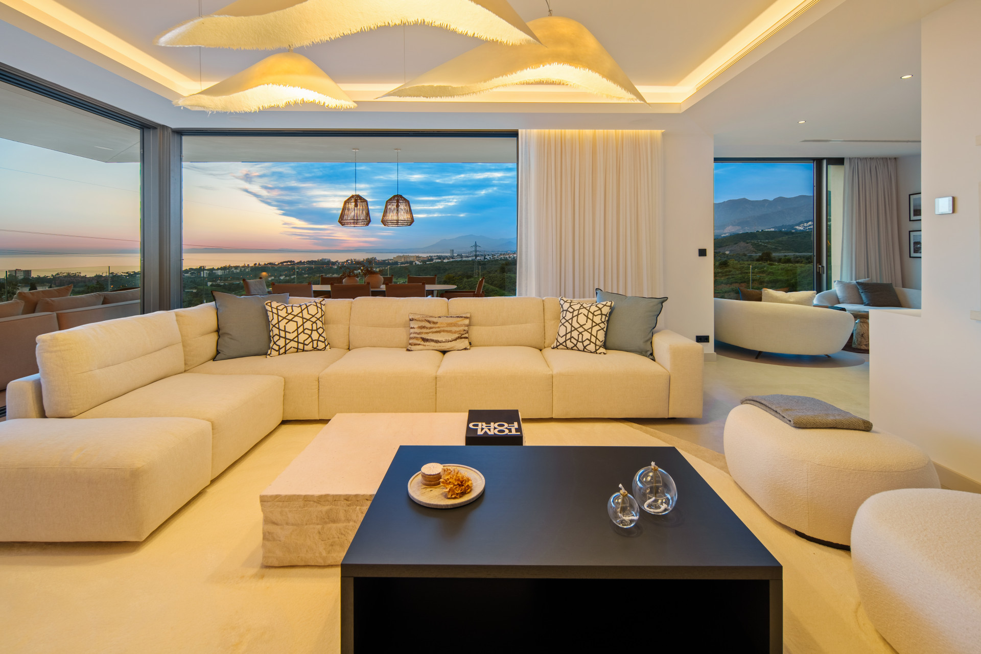 4 Bedroom Villa in Marbella - Фото 45