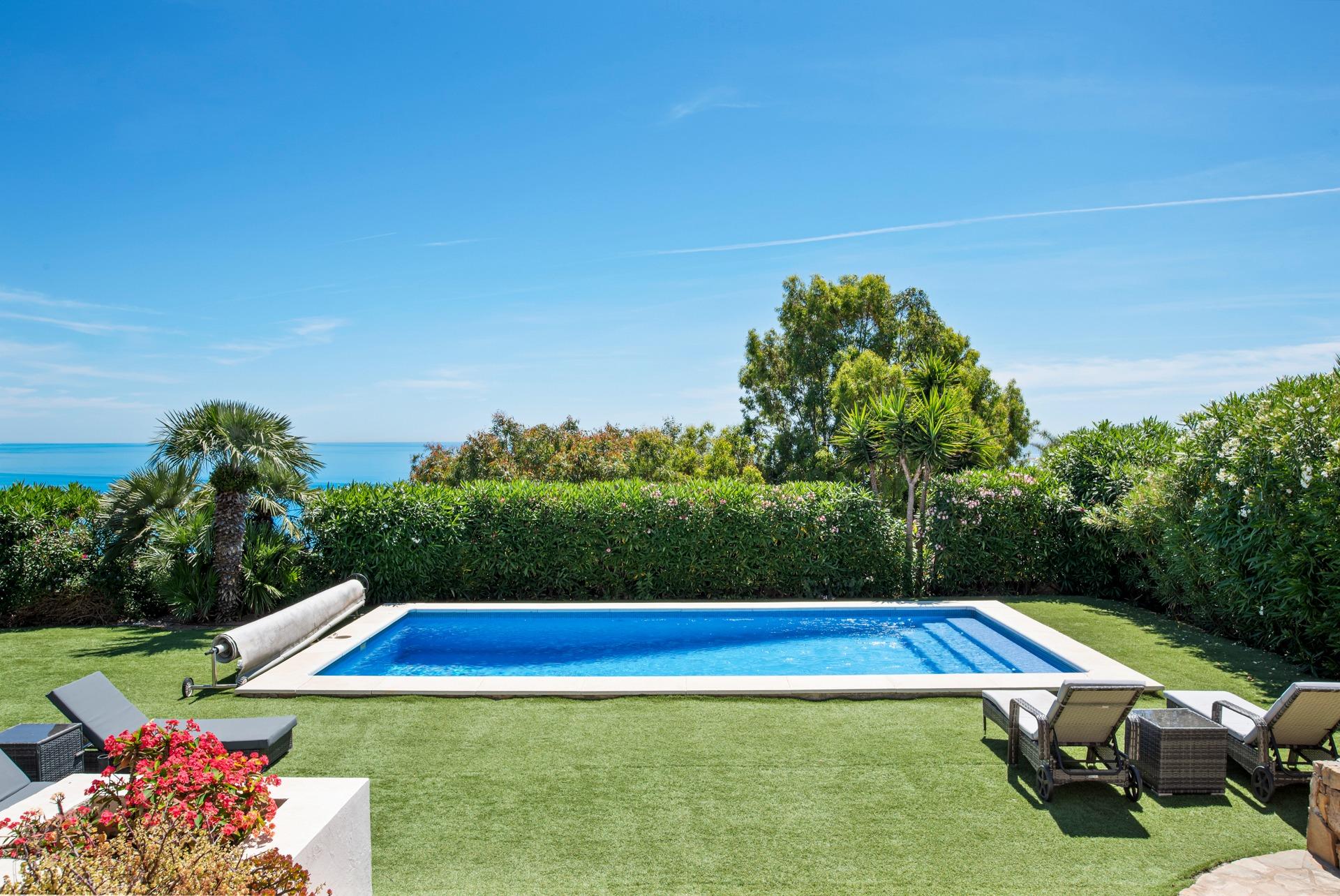 4 Bedroom Villa in Manilva - Photo 9