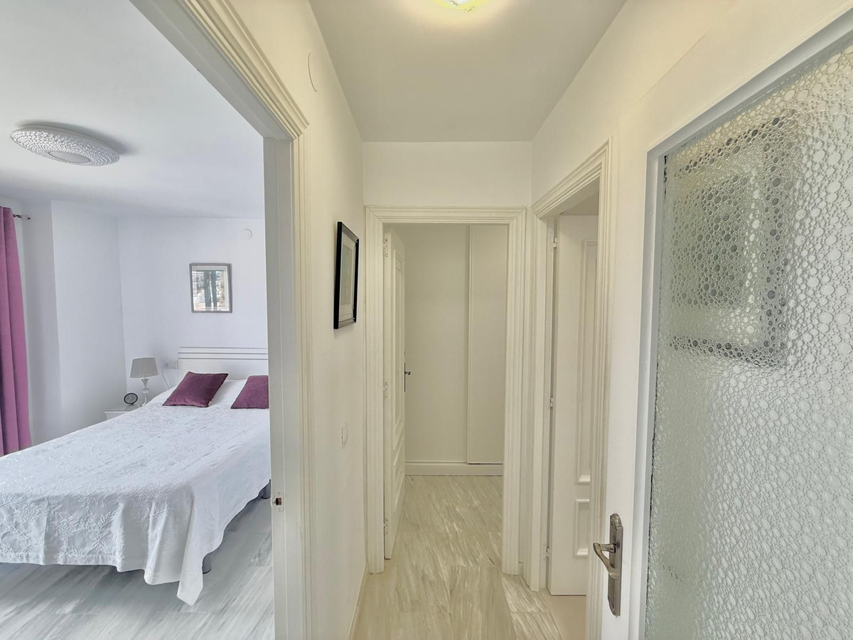 2 Bedroom Apartment in Fuengirola - Foto 15