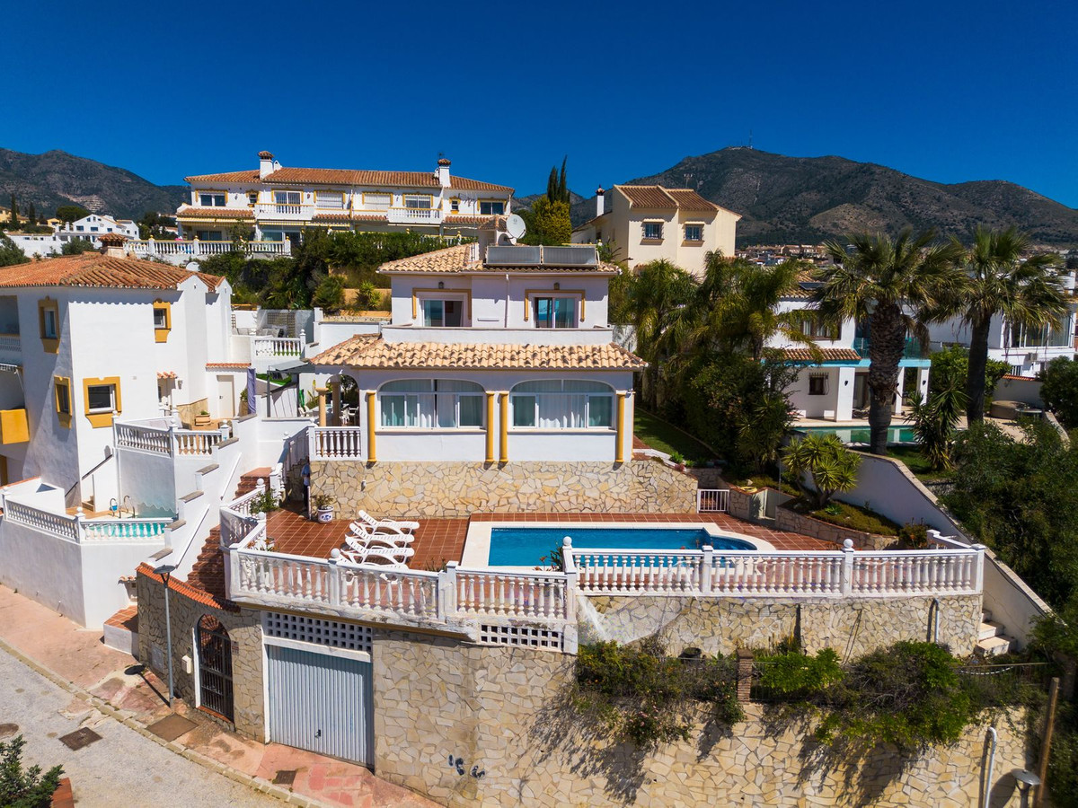 Villa in Torreblanca del Sol