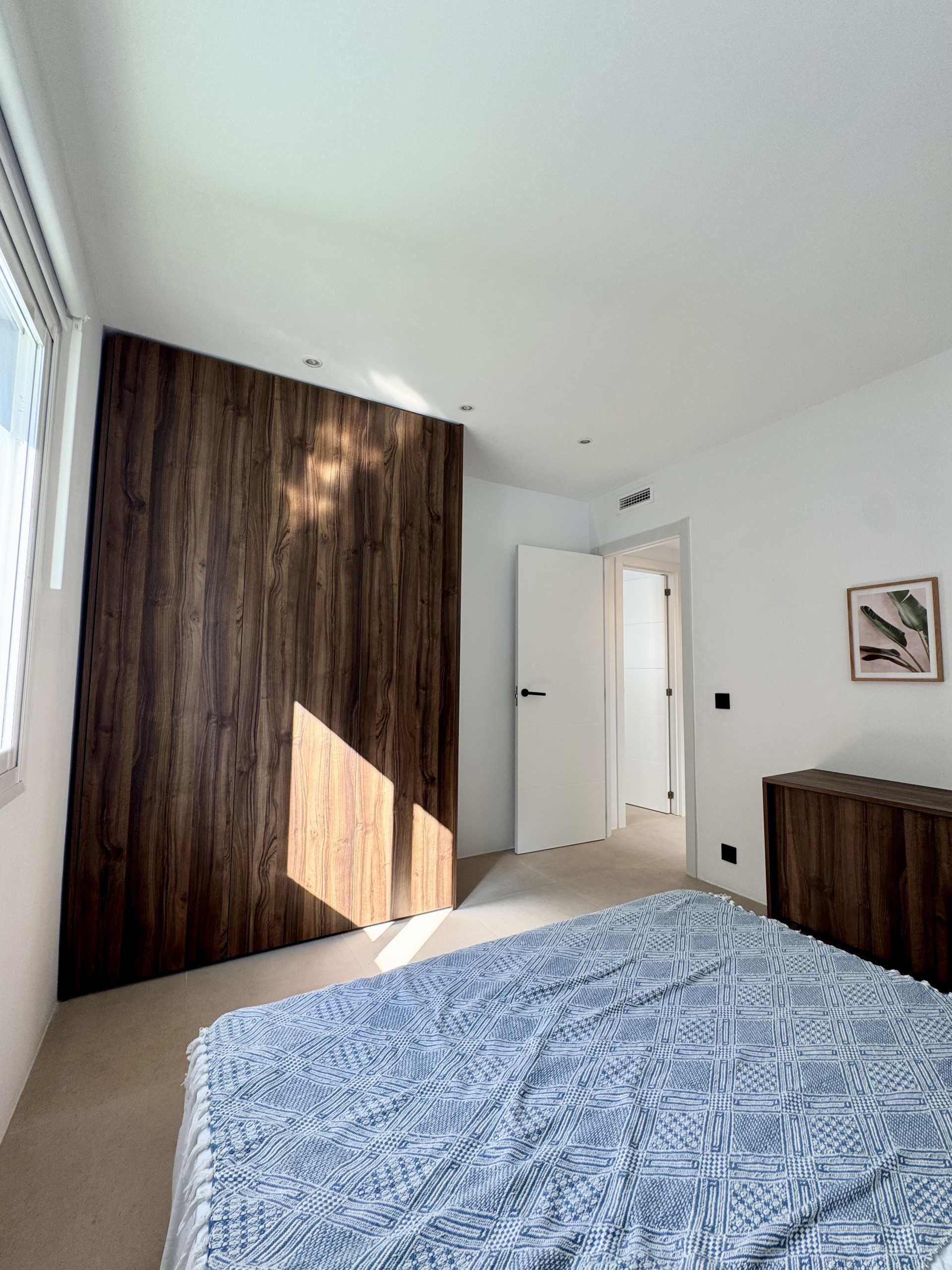 3 Bedroom Penthouse in Benahavís - Photo 23
