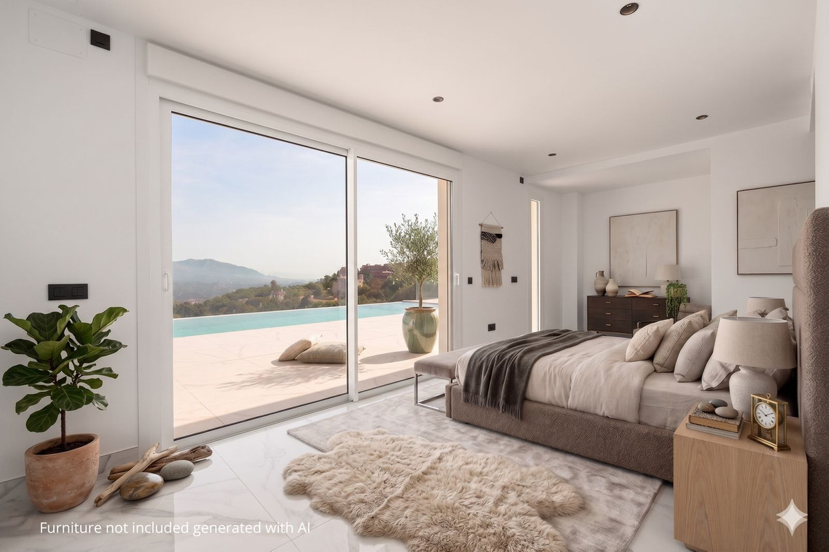 4 Bedroom Villa in Marbella - Photo 20