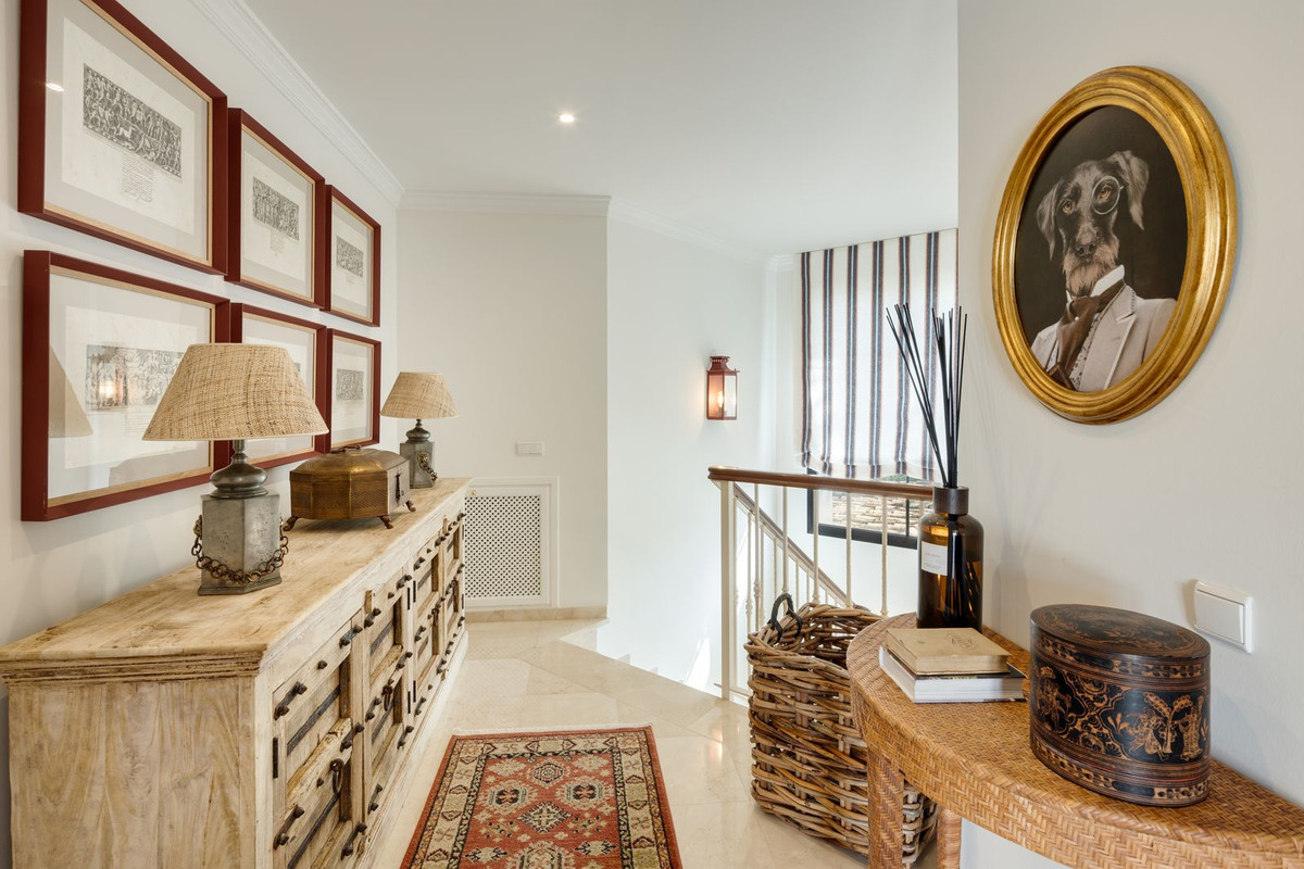 4 Bedroom Villa in Benahavís - Foto 11