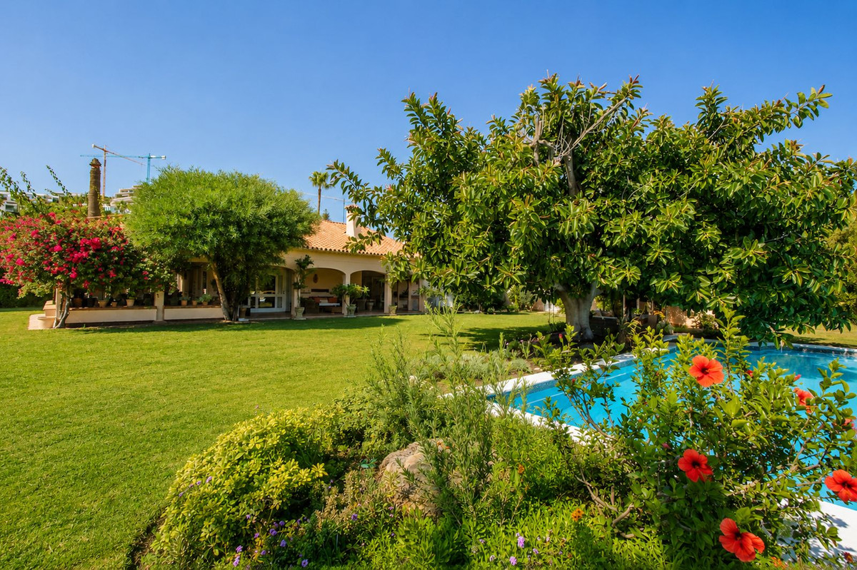 4 Bedroom Villa in Benahavís - Foto 7
