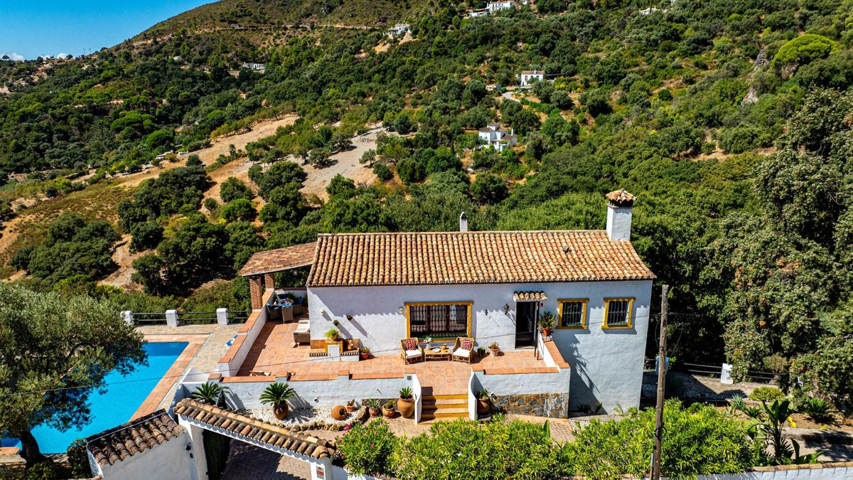 3 Bedroom Country house in Casares - Foto 2