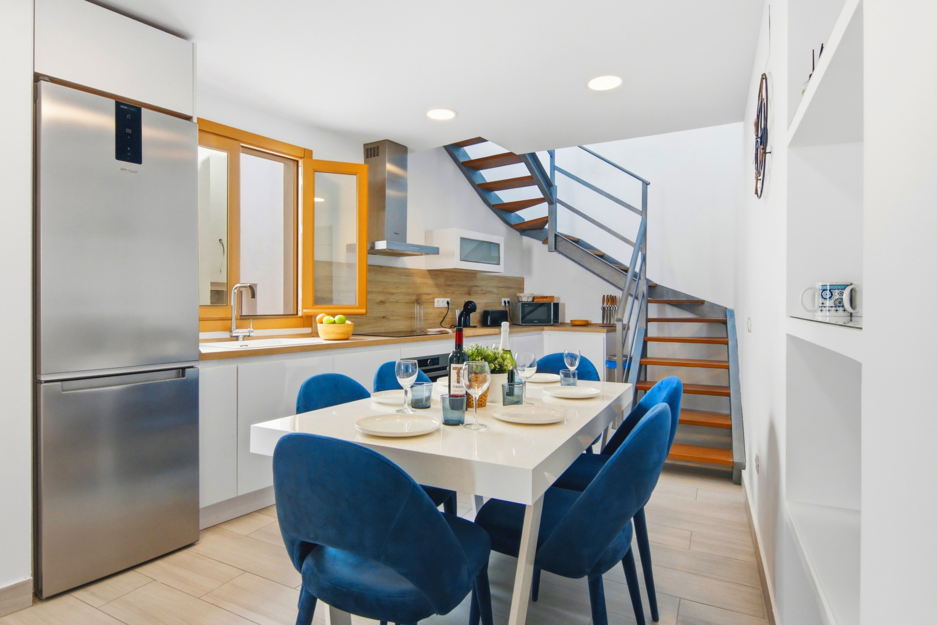 5 Bedroom Townhouse in Estepona - Фото 2