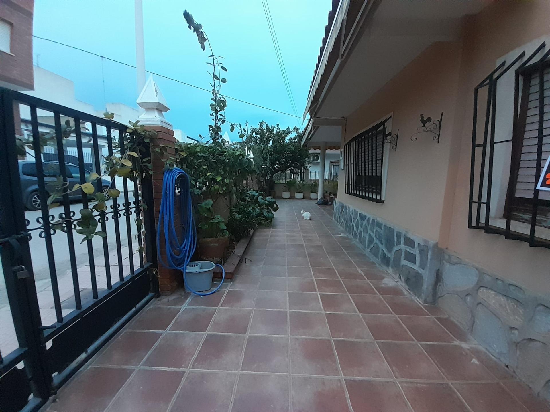 Chalet de 5 dormitorios en Murcia – Foto 7