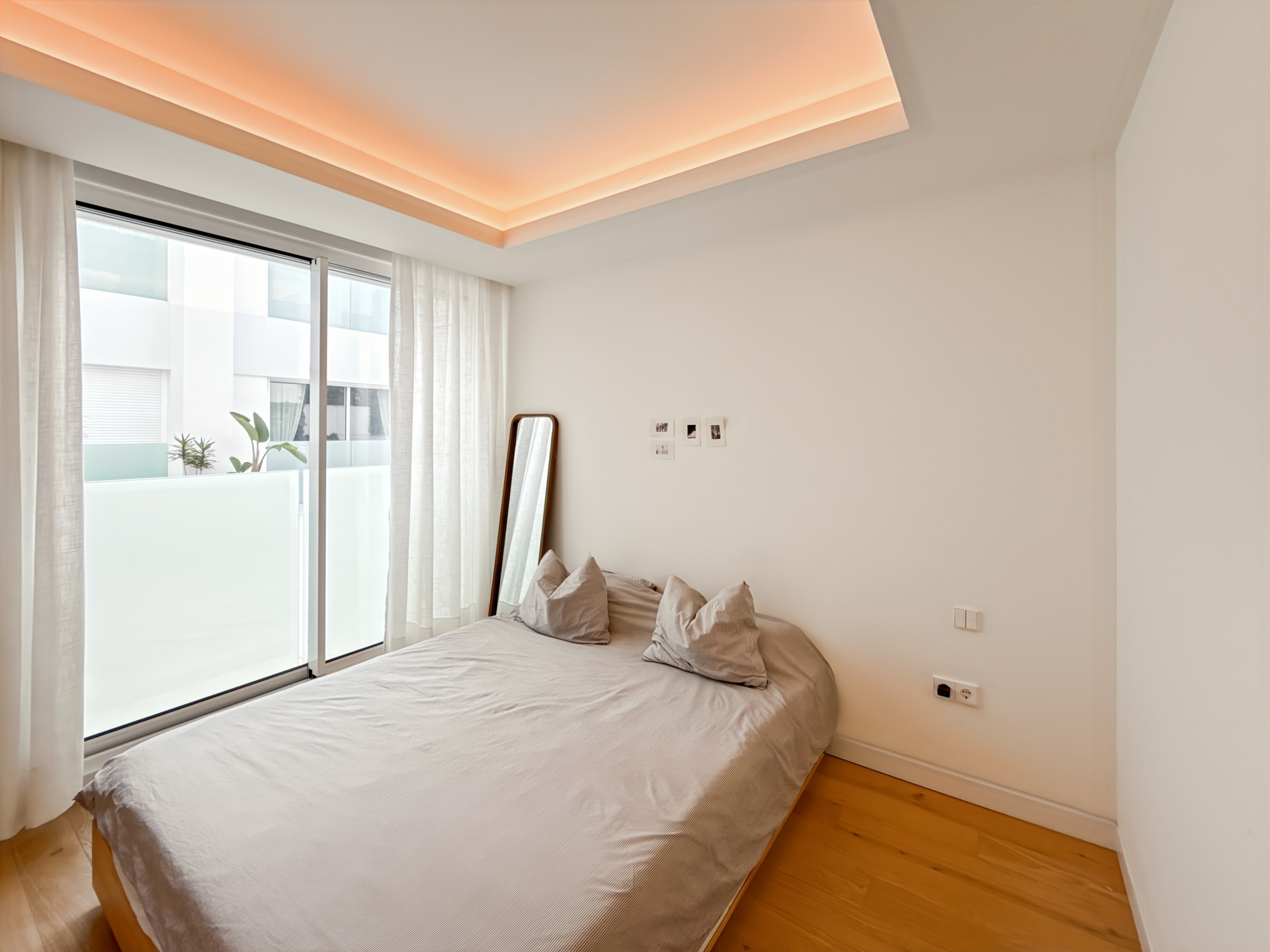 2 Bedroom Apartment in Estepona - Photo 28