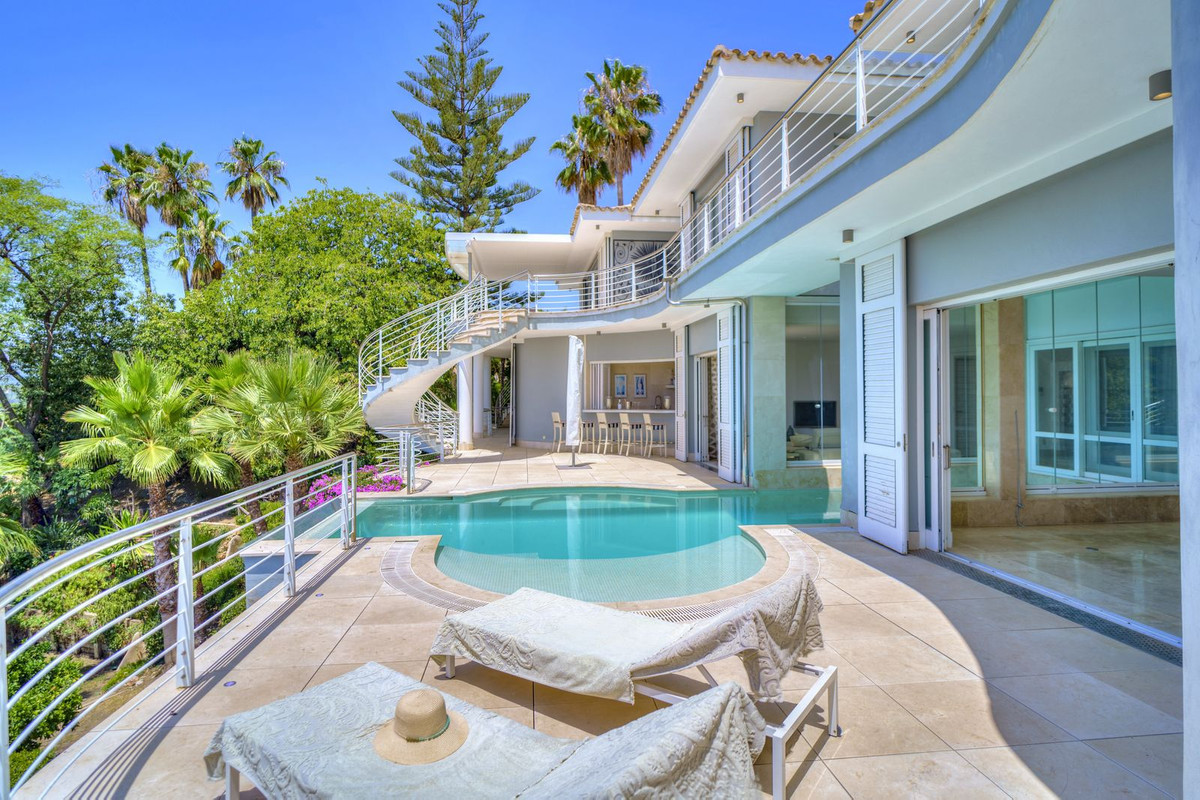 5 Bedroom Villa in Benahavís - Foto 32