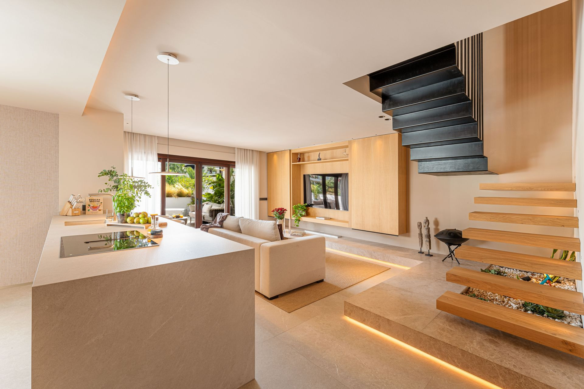 Piso de 3 dormitorios con piscina en Málaga – Foto 4