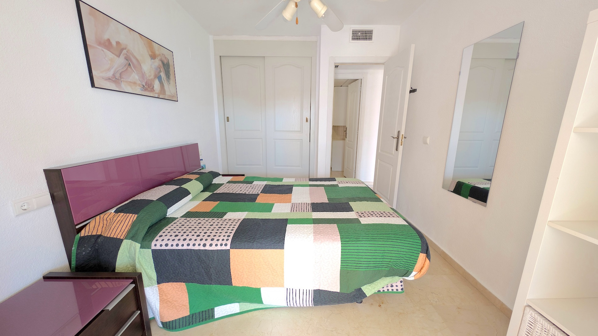 2 Bedroom Apartment in Benalmádena - Photo 14