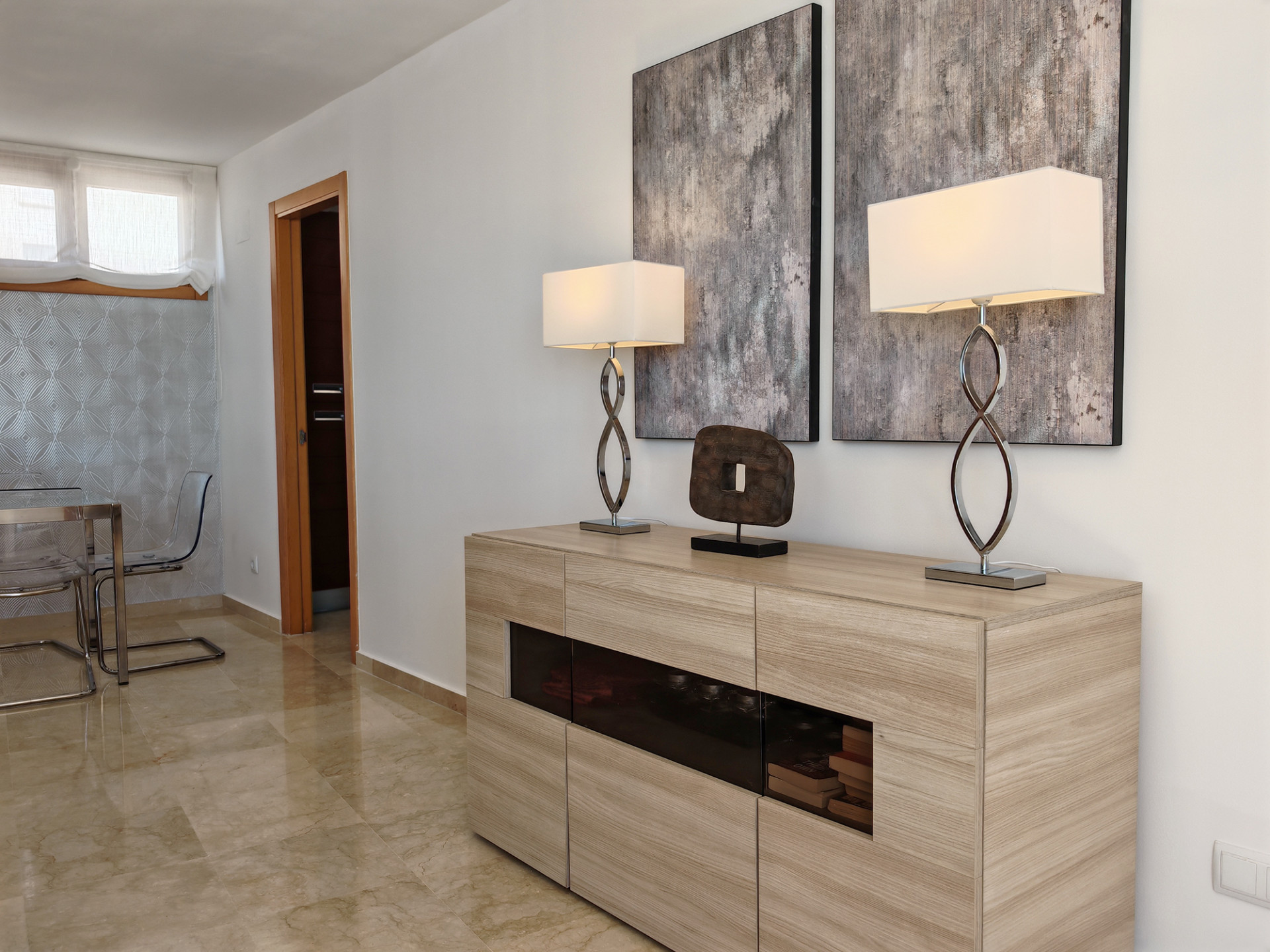 3 Bedroom Apartment in Marbella - Photo 5