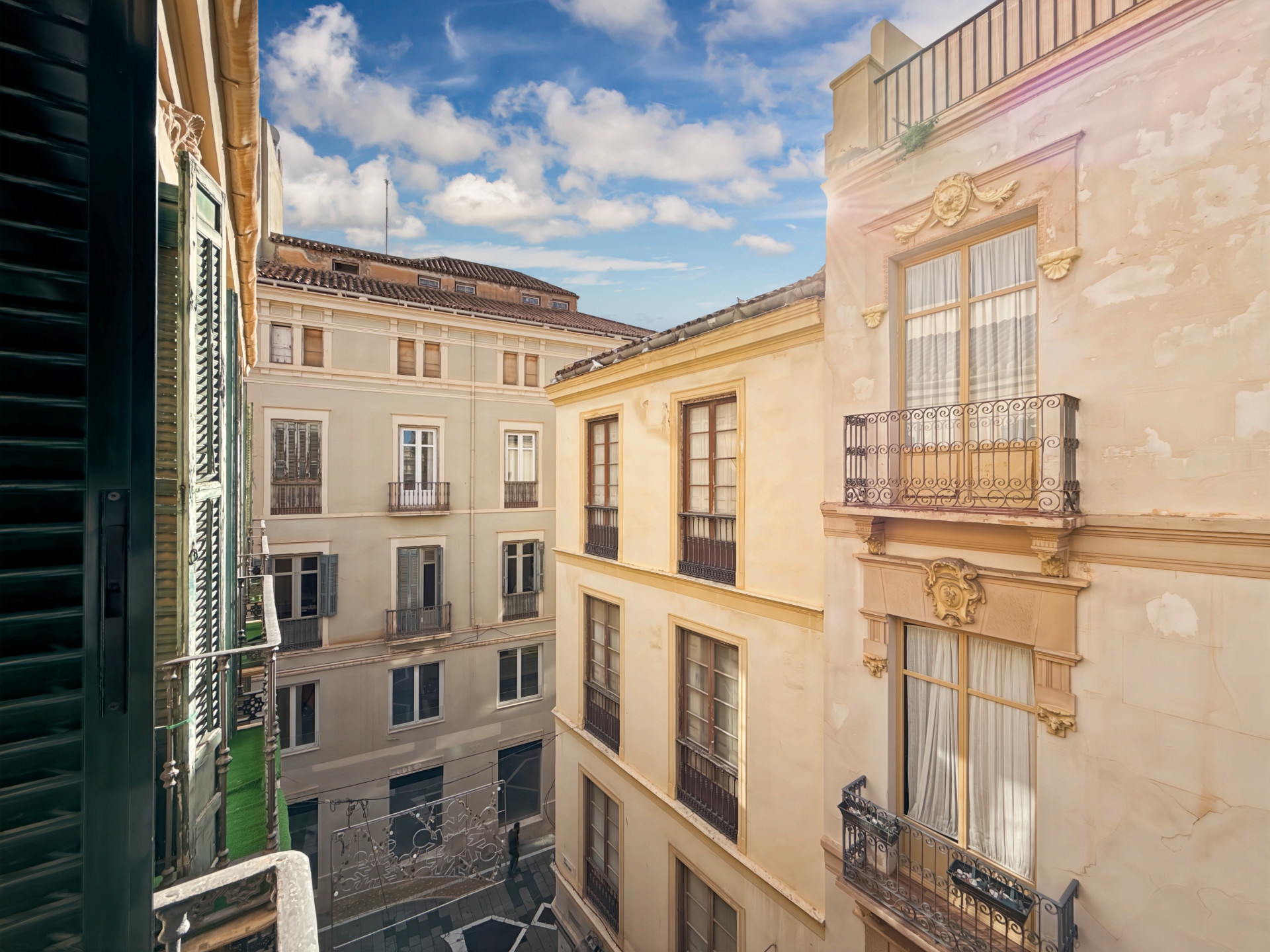 4 Bedroom Apartment in Málaga - Photo 11