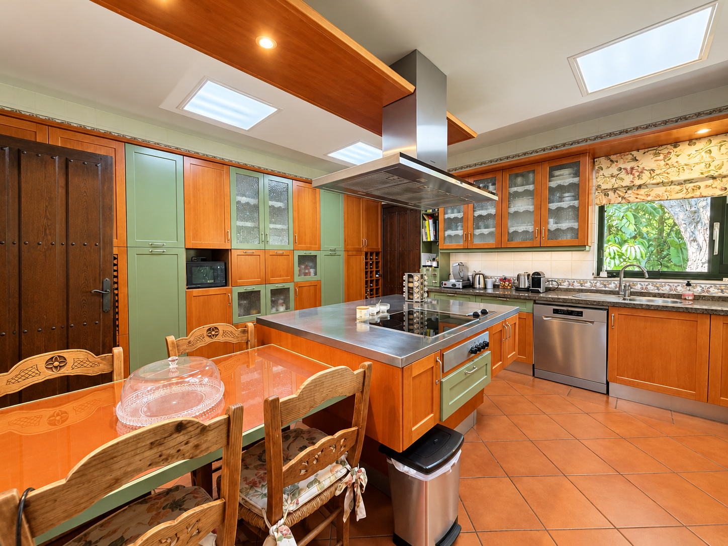 7 Bedroom Villa in Mijas - Photo 9