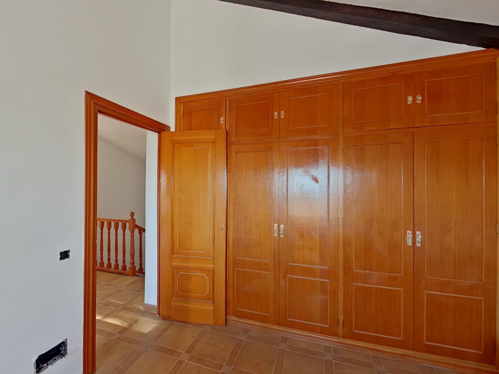 4 Bedroom Country house in Estepona - Фото 11