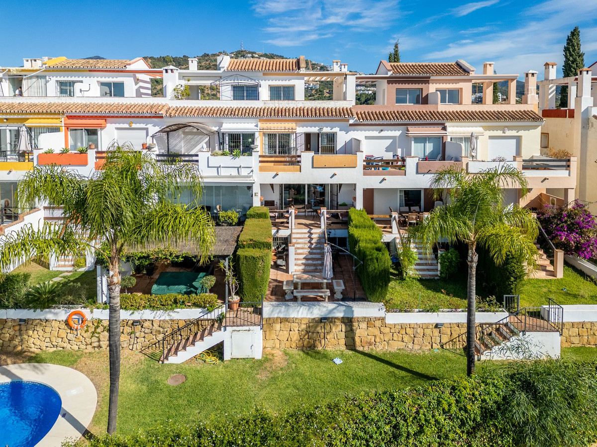 3 Bedroom Townhouse in Marbella - Photo 24
