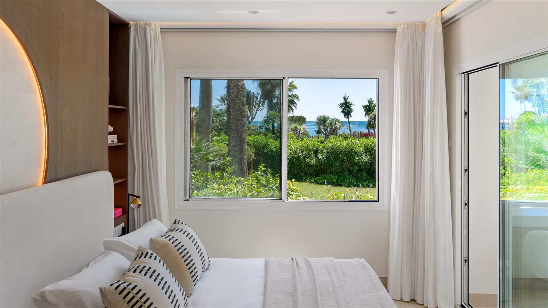 3 Bedroom Apartment in Estepona - Foto 26