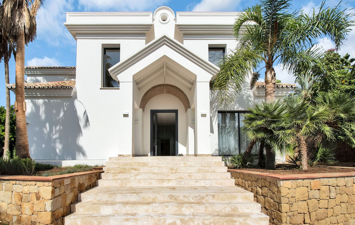 6 Bedroom Villa in Marbella - Фото 5