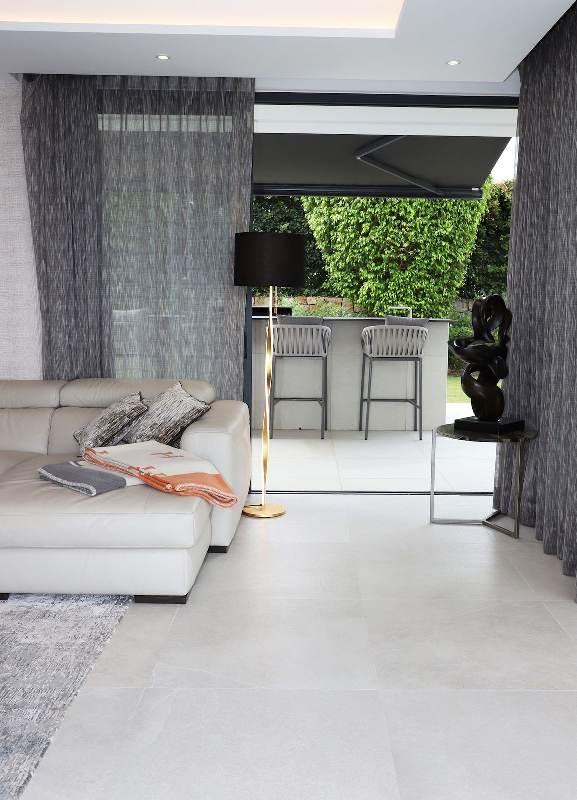 5 Bedroom Villa in Estepona - Photo 11