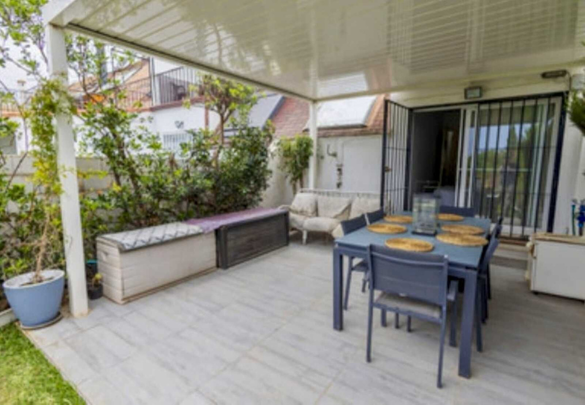 4 Bedroom Townhouse in Estepona