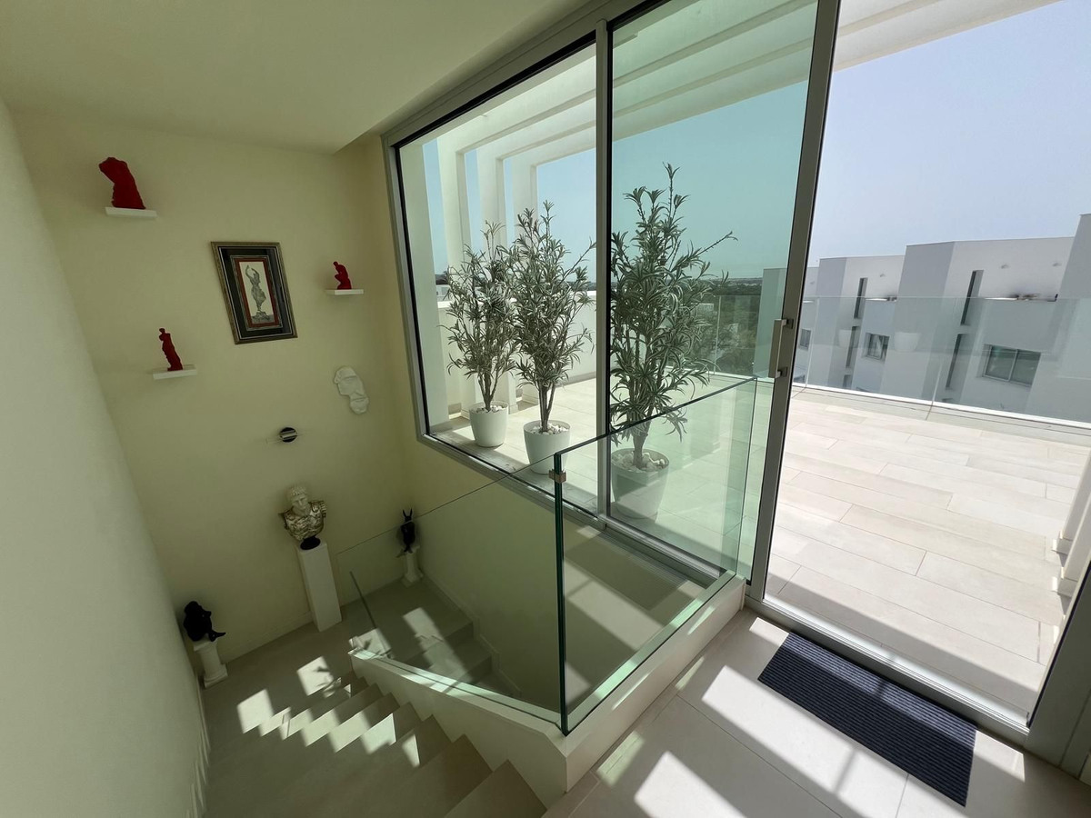 3 Bedroom Townhouse in Sotogrande - Photo 18