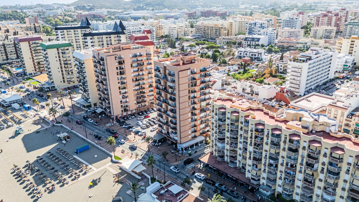 2 Bedroom Apartment in Fuengirola - Foto 26