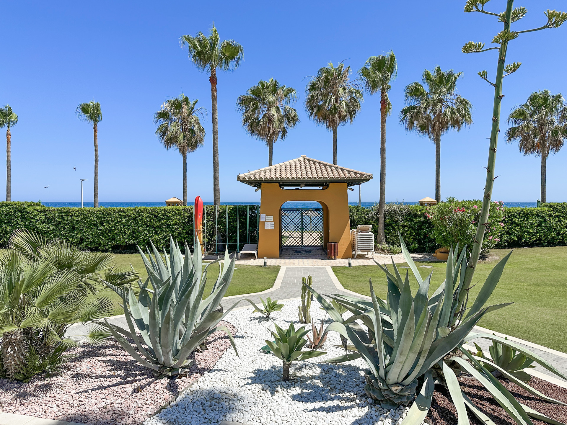 3 Bedroom Apartment in Estepona - Photo 21