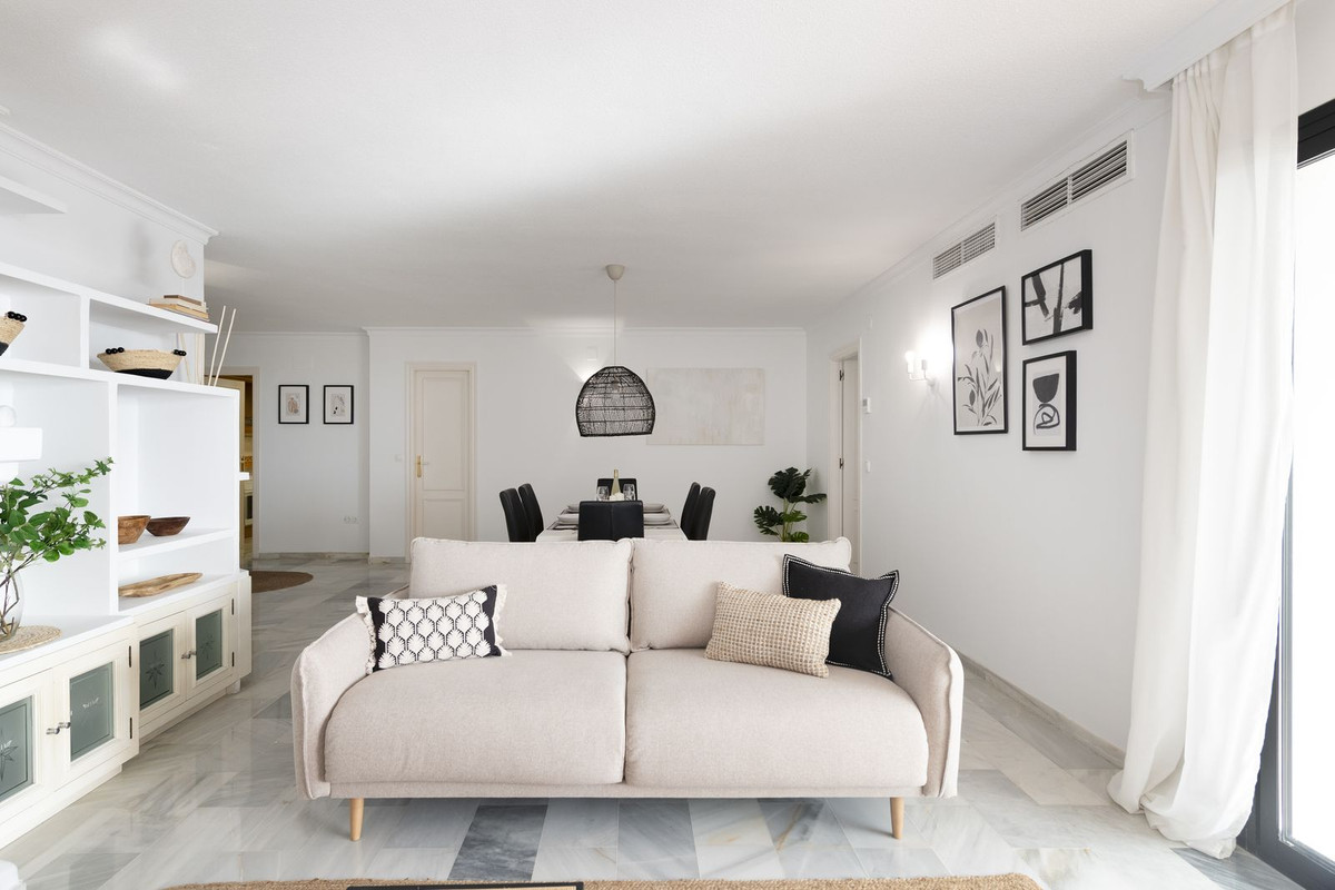 2 Bedroom Apartment in Marbella - Foto 11