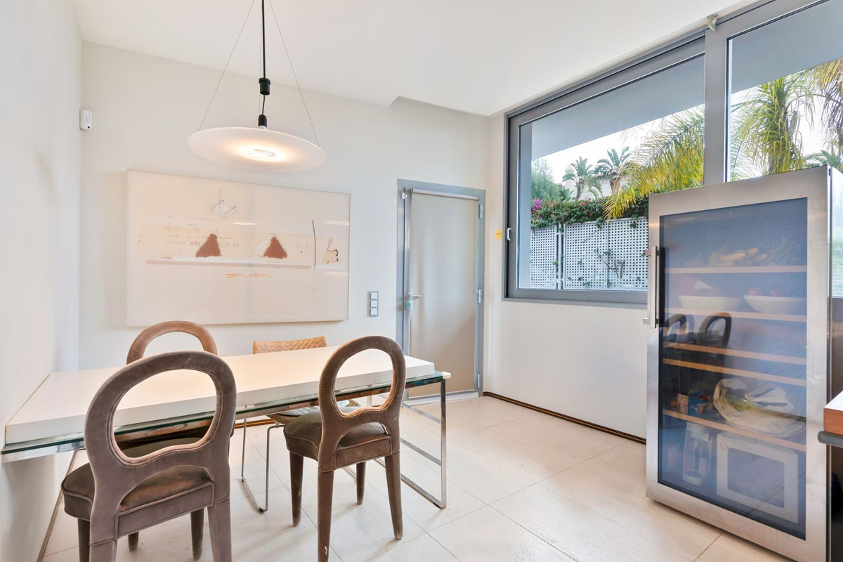 4 Bedroom Townhouse in Marbella - Foto 6